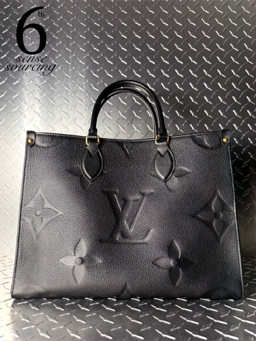 Louis Vuitton Giant Empreinte Monogram OnTheGo MM in Black